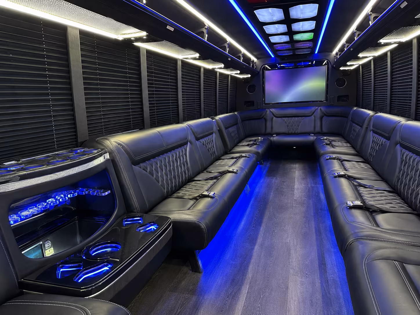 edinburg 20 passenger party bus inside