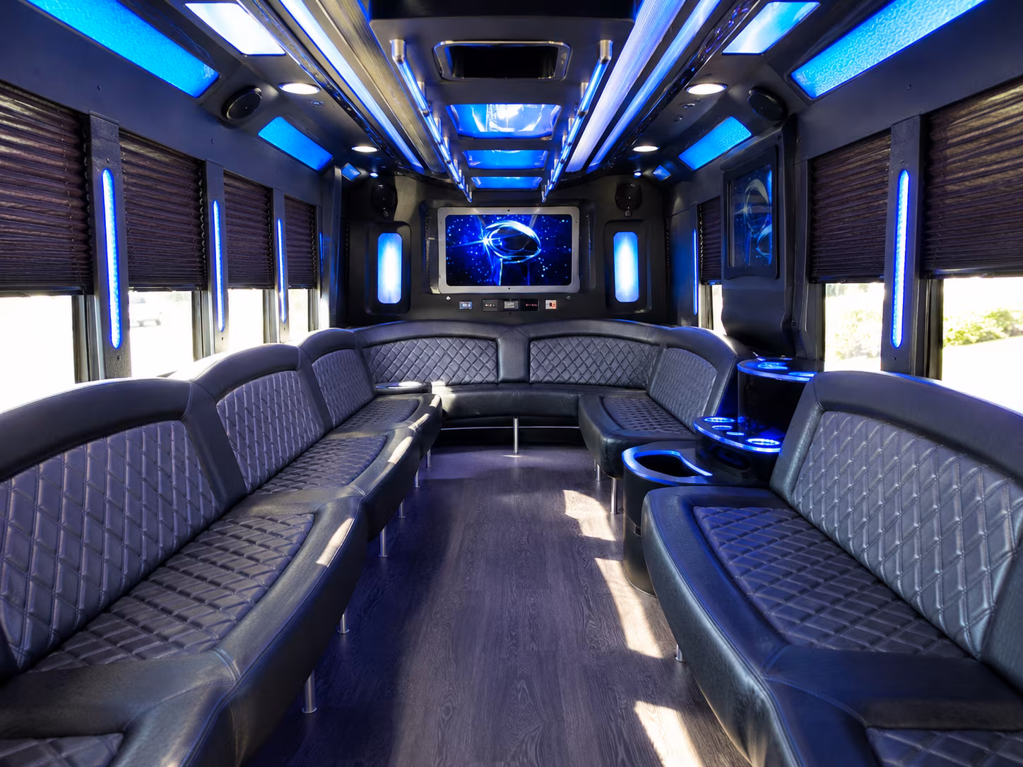 edinburg 28 passenger party bus inside