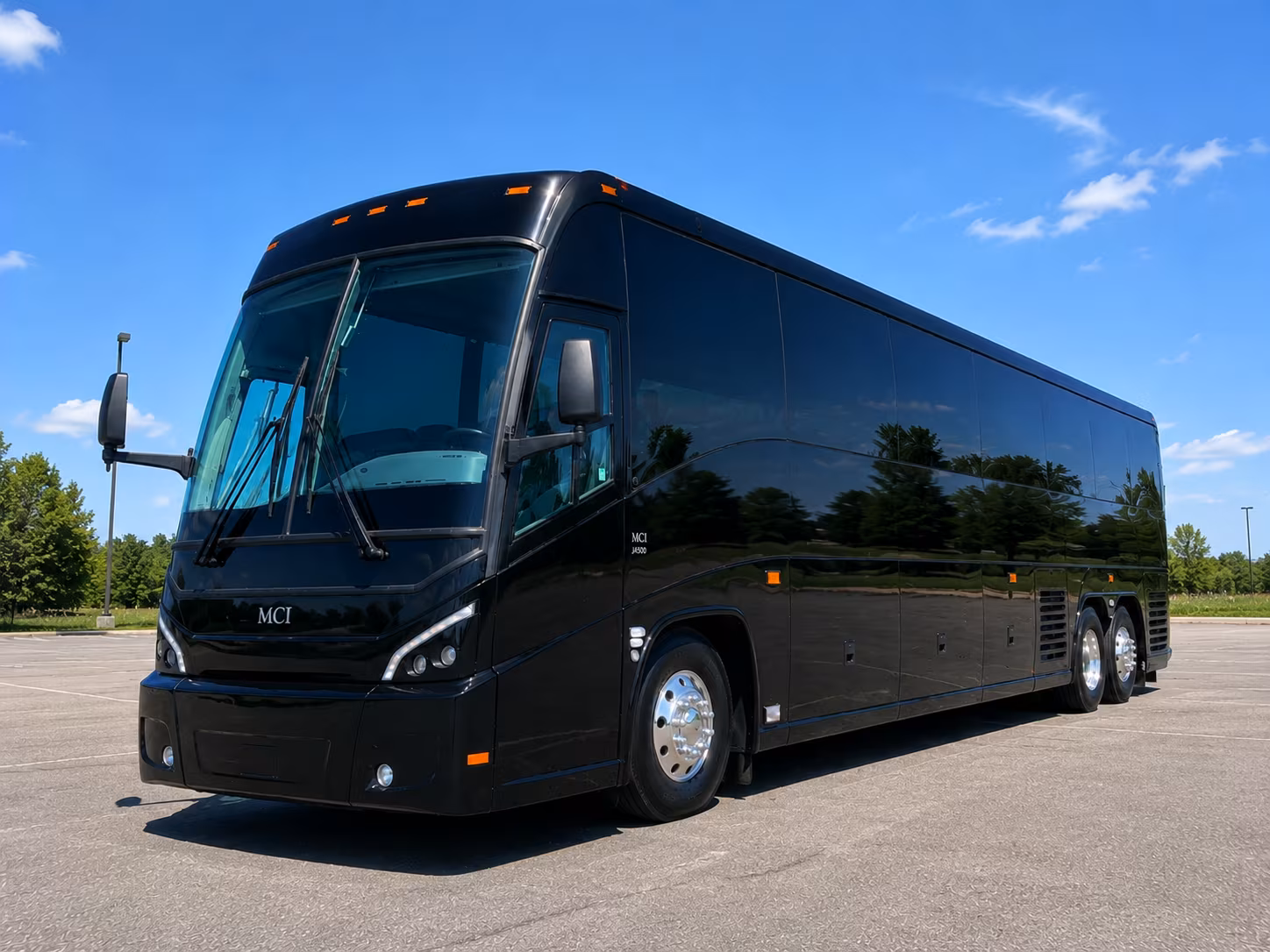 minibus rentals for smaller edinburg prom groups that want a private ride